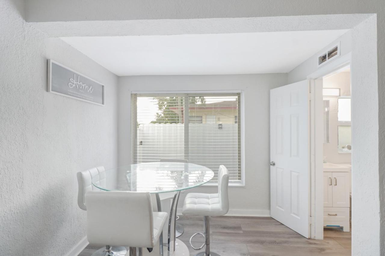 Spacious And Luxurious Home Centrally Located Between Miami And Ft. Lauderdale Мирамар Экстерьер фото